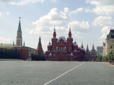 Mo, Rode Plein, Kremlinmuur