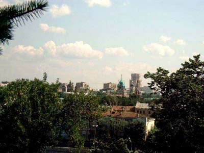 Mo, panorama, Opstandingskerk met klokkentoren